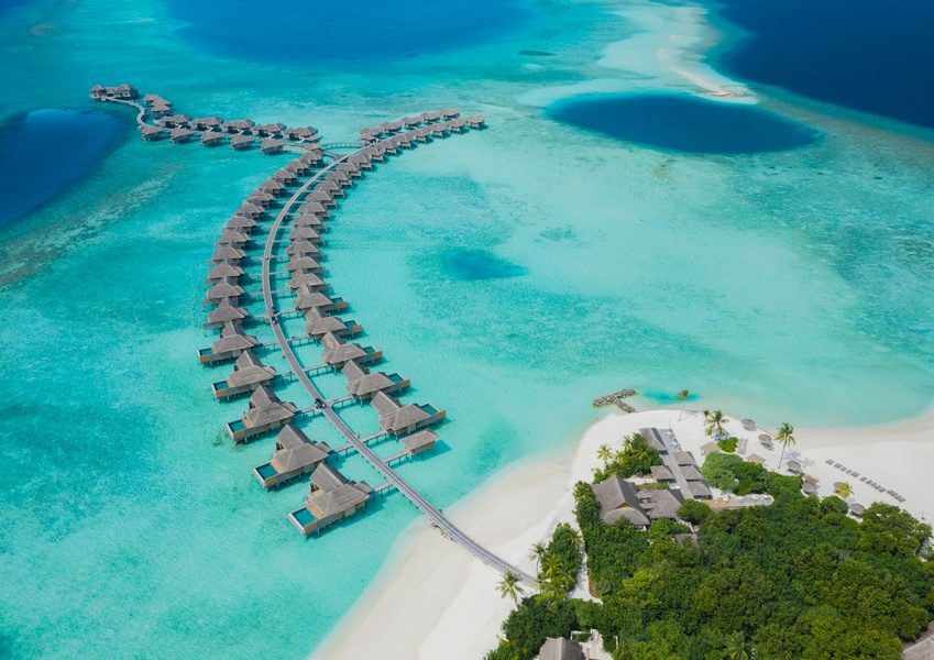 Bird's-eye view of Vakkaru Maldives