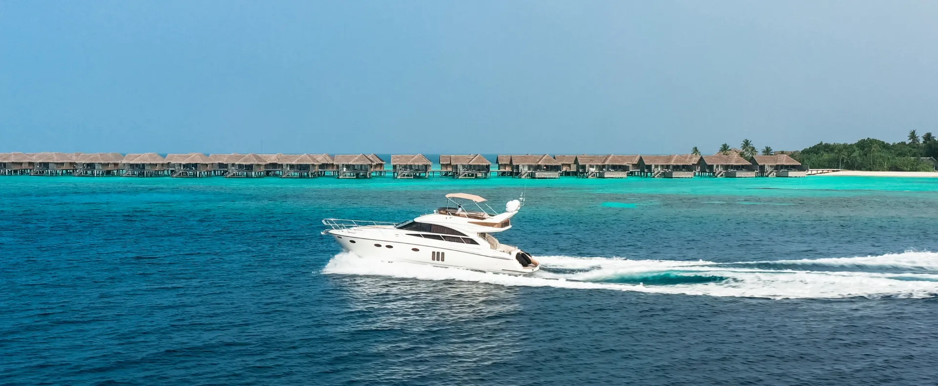 Private yacht charter at Vakkaru Maldives in Baa Atoll UNESCO Biosphere Reserve