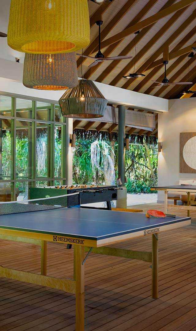 Vakkru Maldives Experiences - Coconut Club